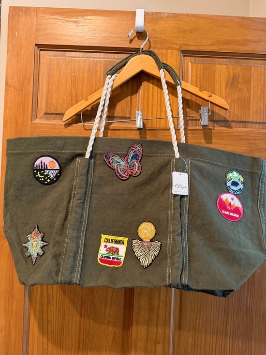 Free People Handbags - NWT! Free People Been There  Green Canvas large Tote with Embroidered Patches
